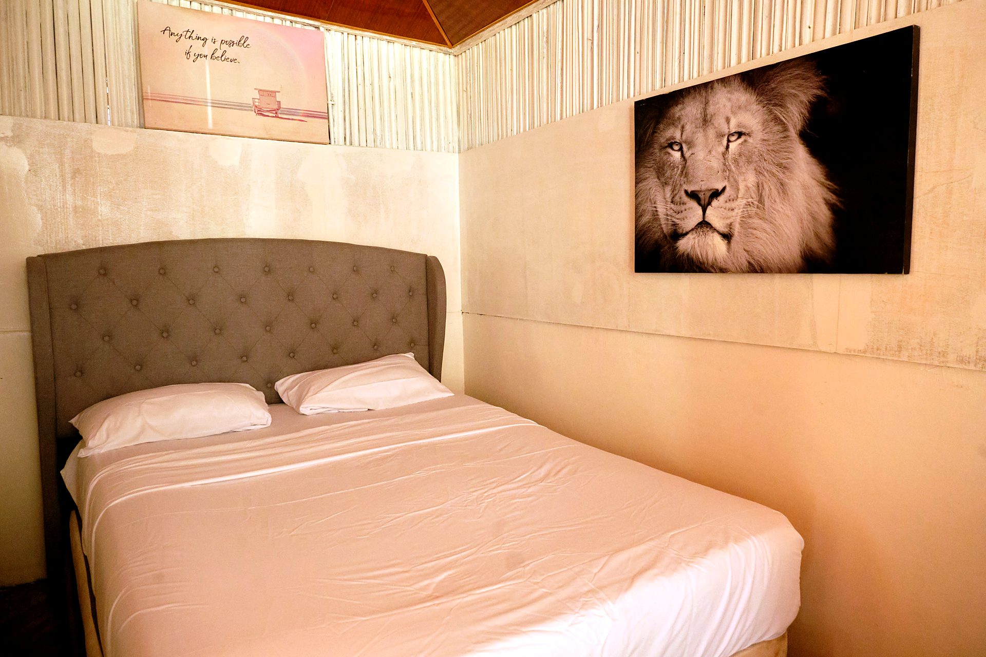 Essential Room